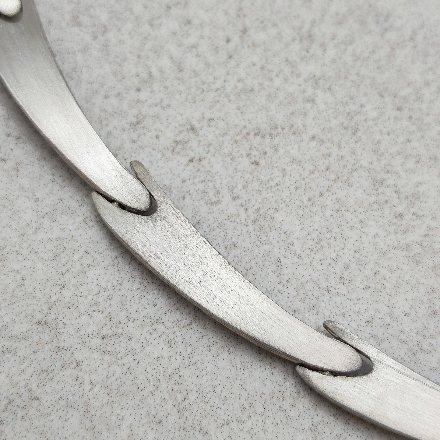 Gentle Triangle by Matti Hyvärinen for Sirokoru