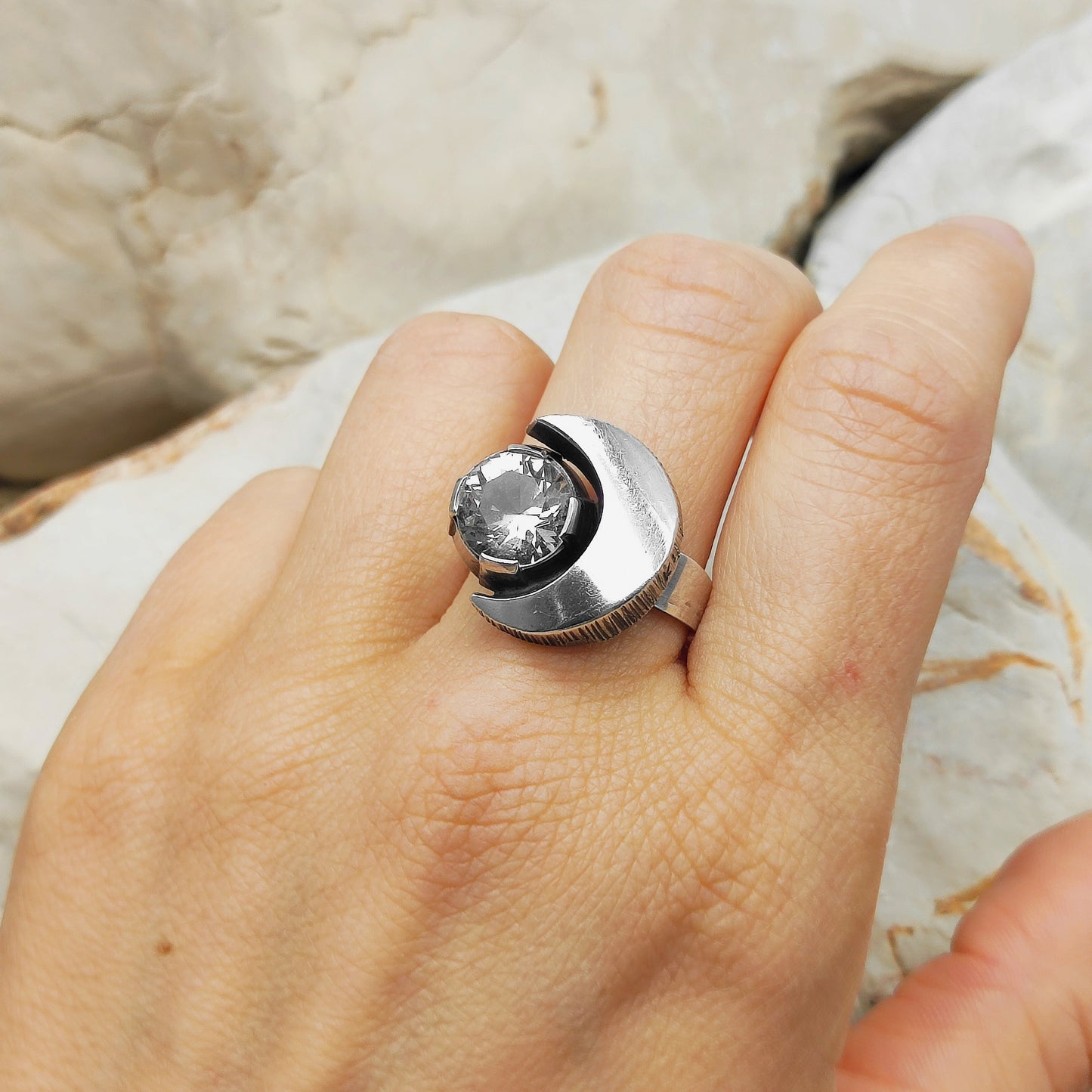 Crescent Moon Ring by Finnfeelings