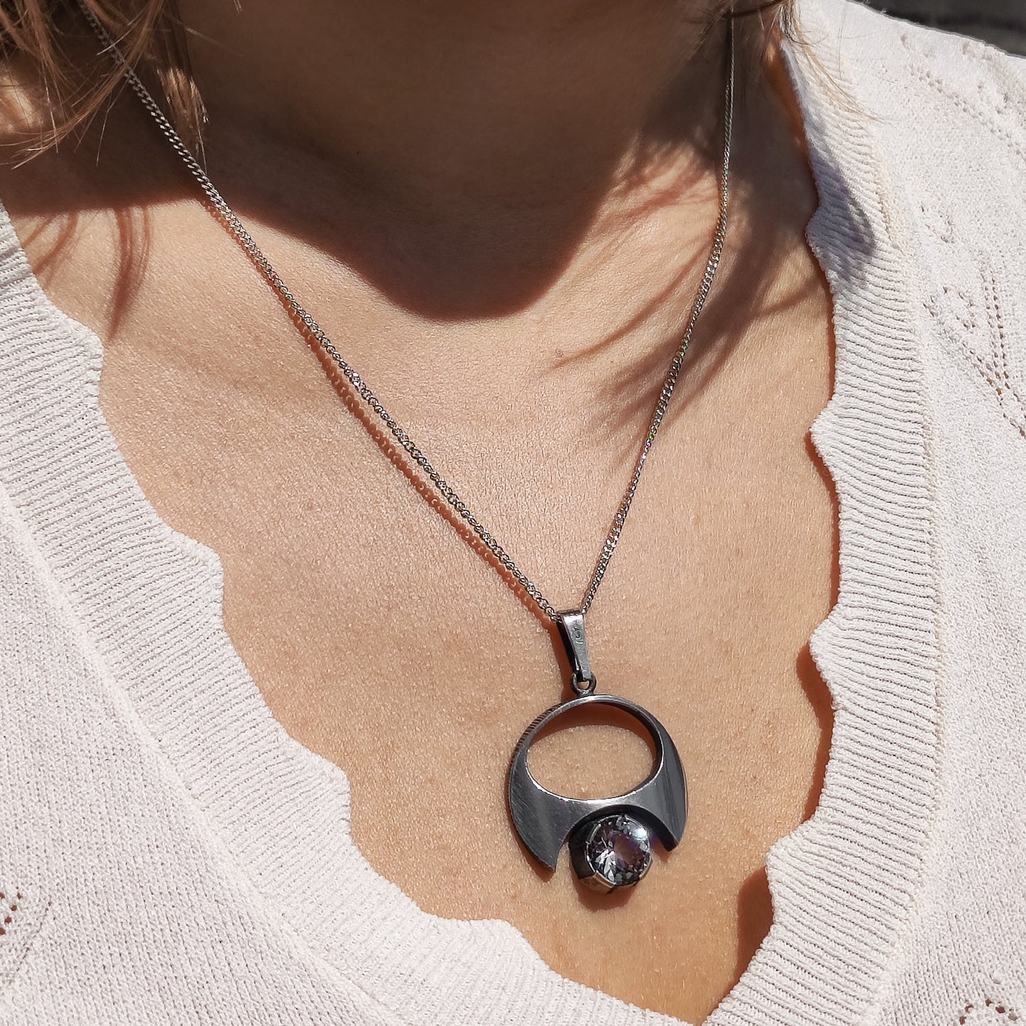 Oval UFO Pendant by Finnfeelings