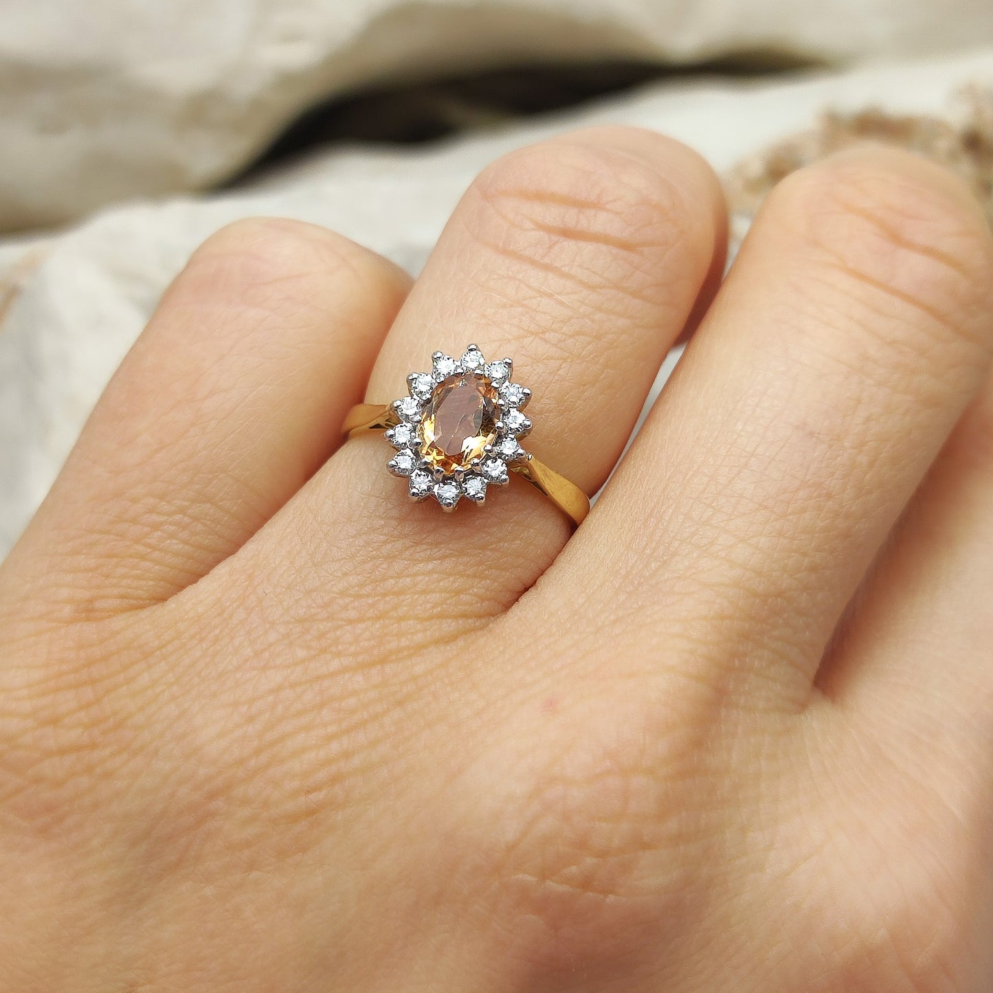 Vintage Spinel and Diamond ring in 18K gold