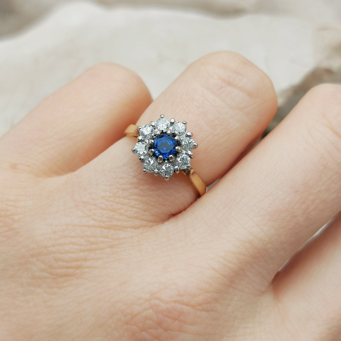 Vintage 18k Gold Sapphire Diamond Daisy Ring – 0.53ct Diamond Cluster