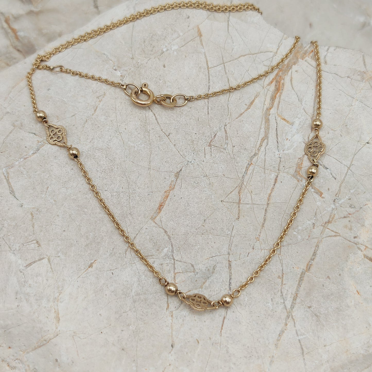 Vintage necklace in 8 Carat Gold by Friedrich Binder