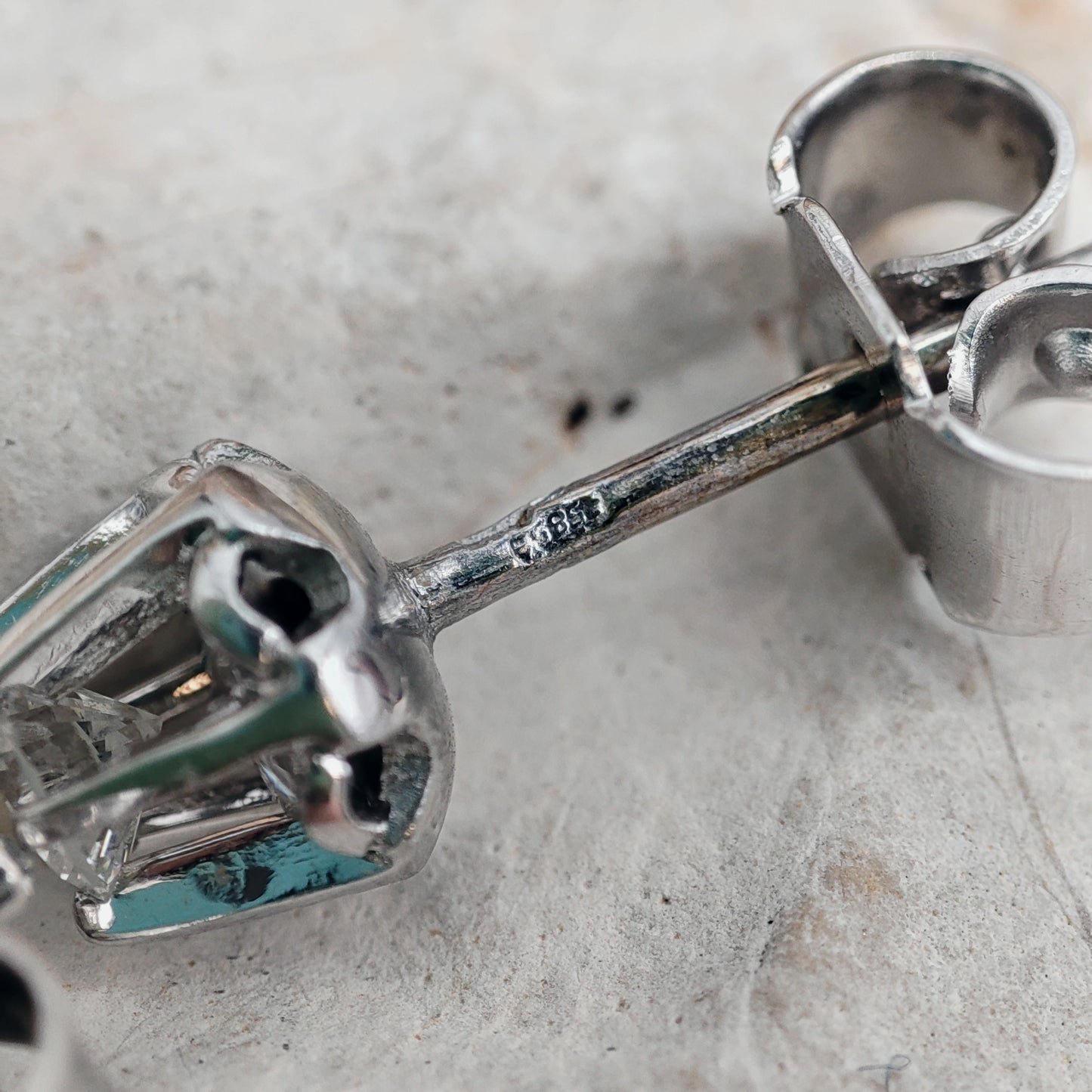 Vintage Diamond Earrings in 14 Carat Gold