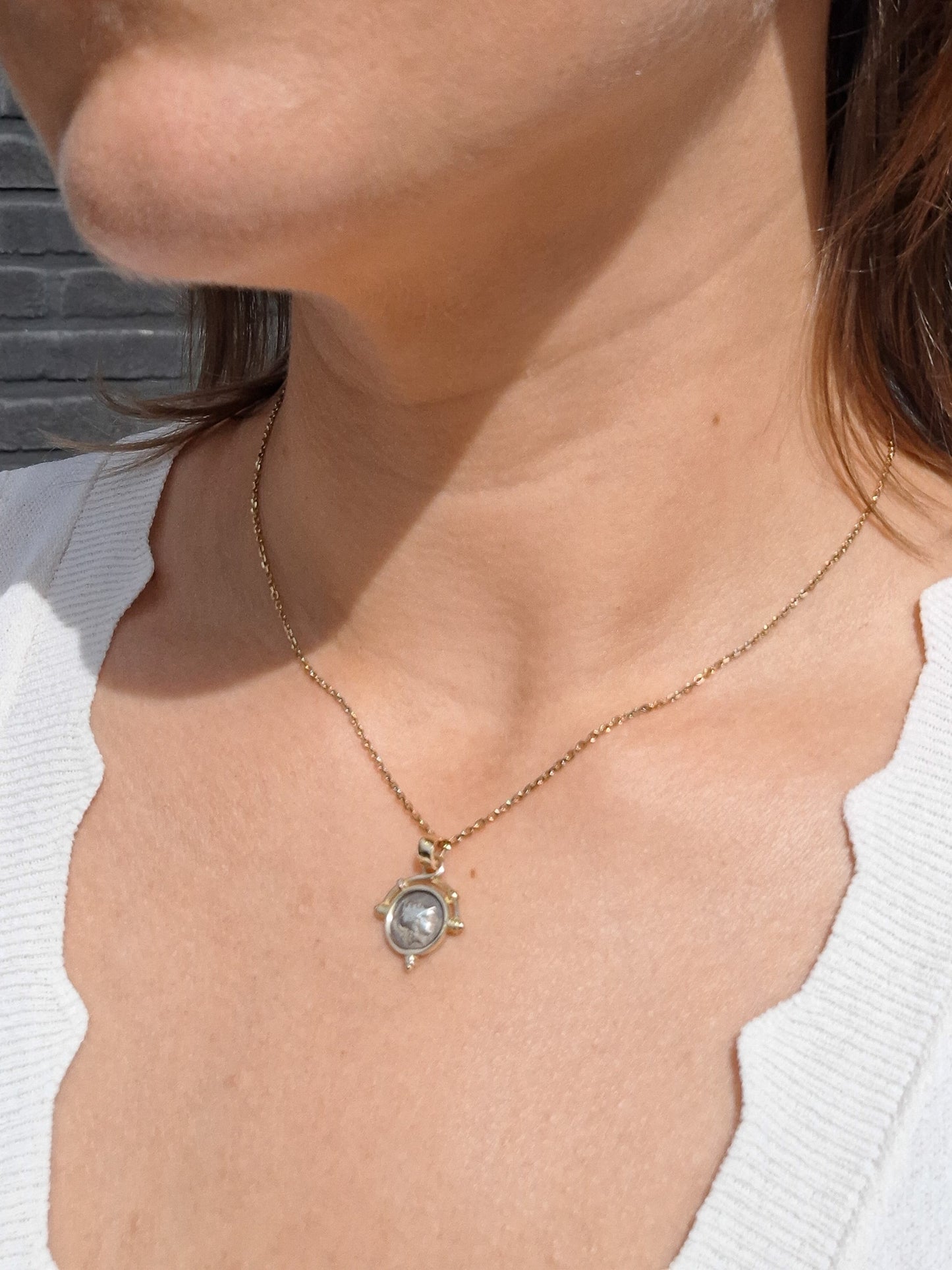 Coin Charm in 8K gold