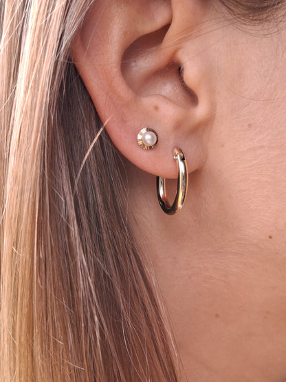 Smooth Oval Earrings in 9K gold