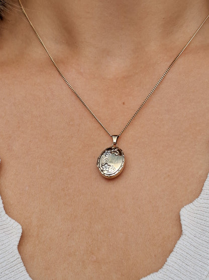 Flower Photo Locket in 9K gold