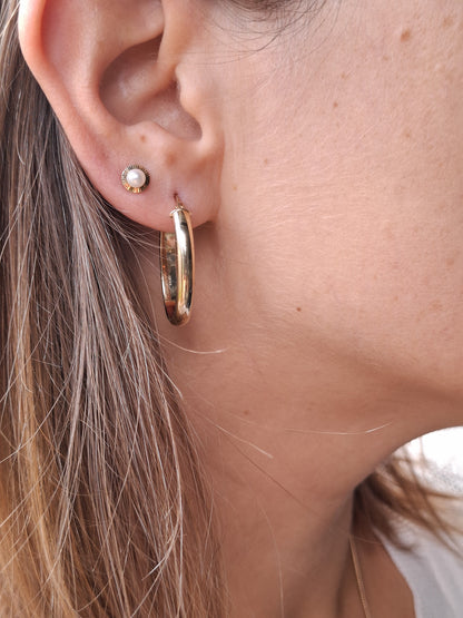 Large Oval Earrings in 9K gold