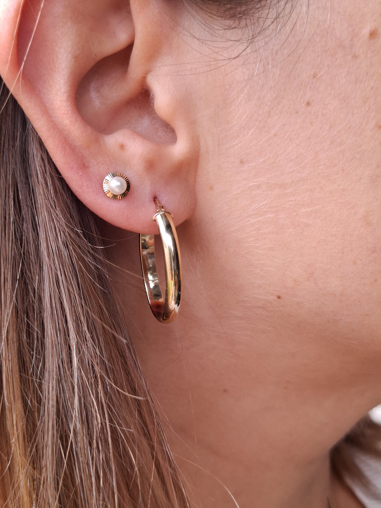 Large Oval Earrings in 9K gold