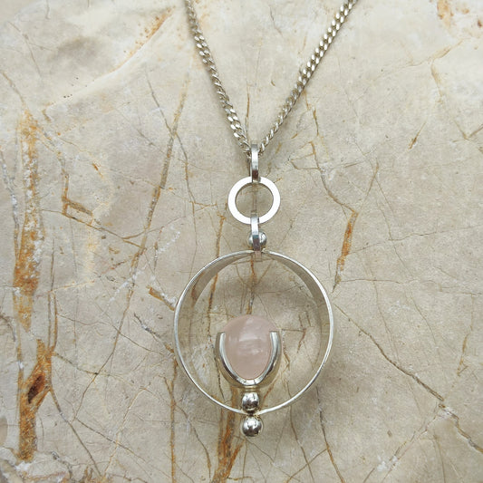 Rose Quartz in the Middle by Elis Kauppi