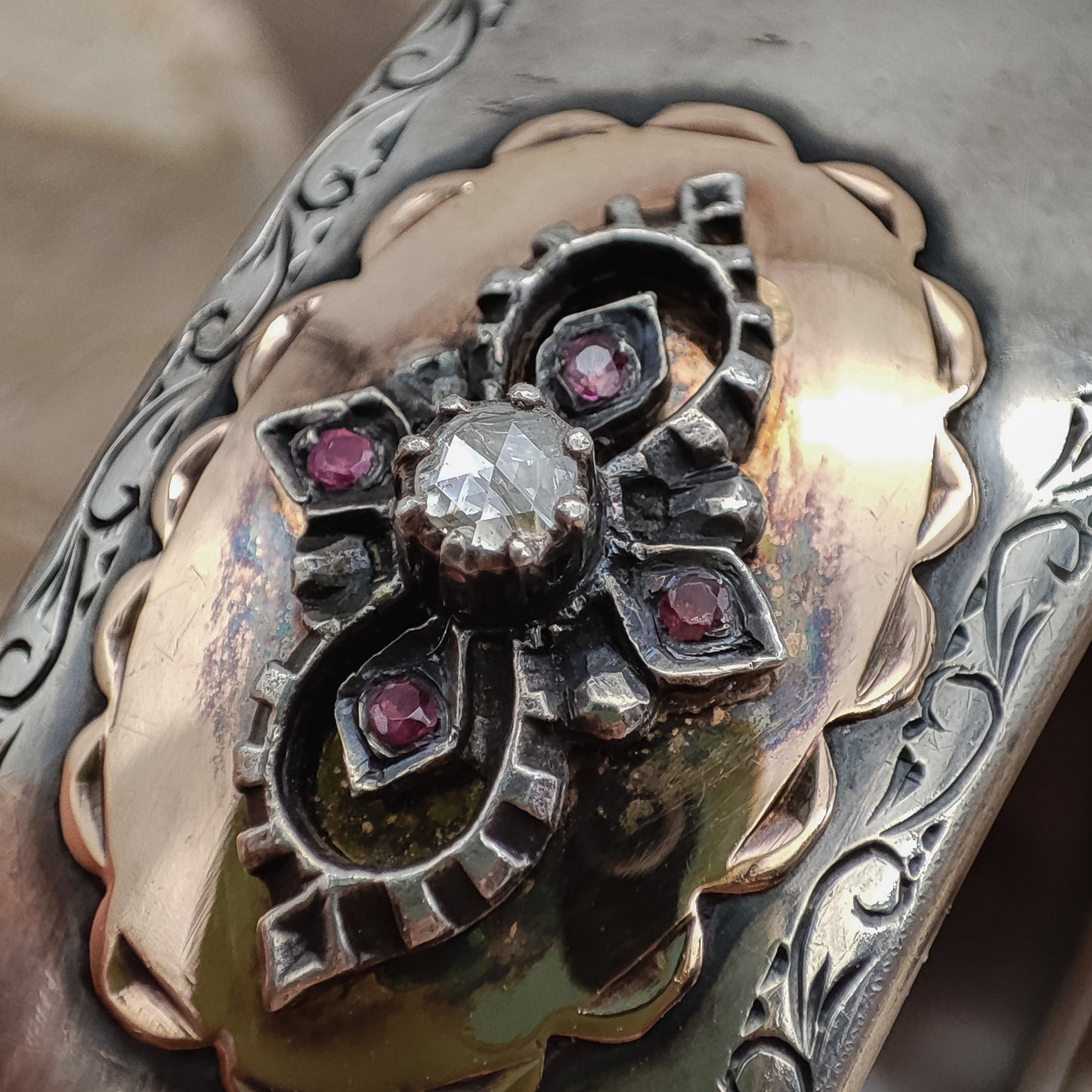 Victorian Bangle with rose cut Diamond and 14K gold