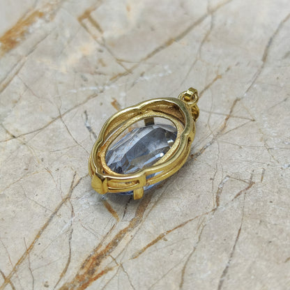 1960's Pendant with Blue Spinel in 8K Gold back side view