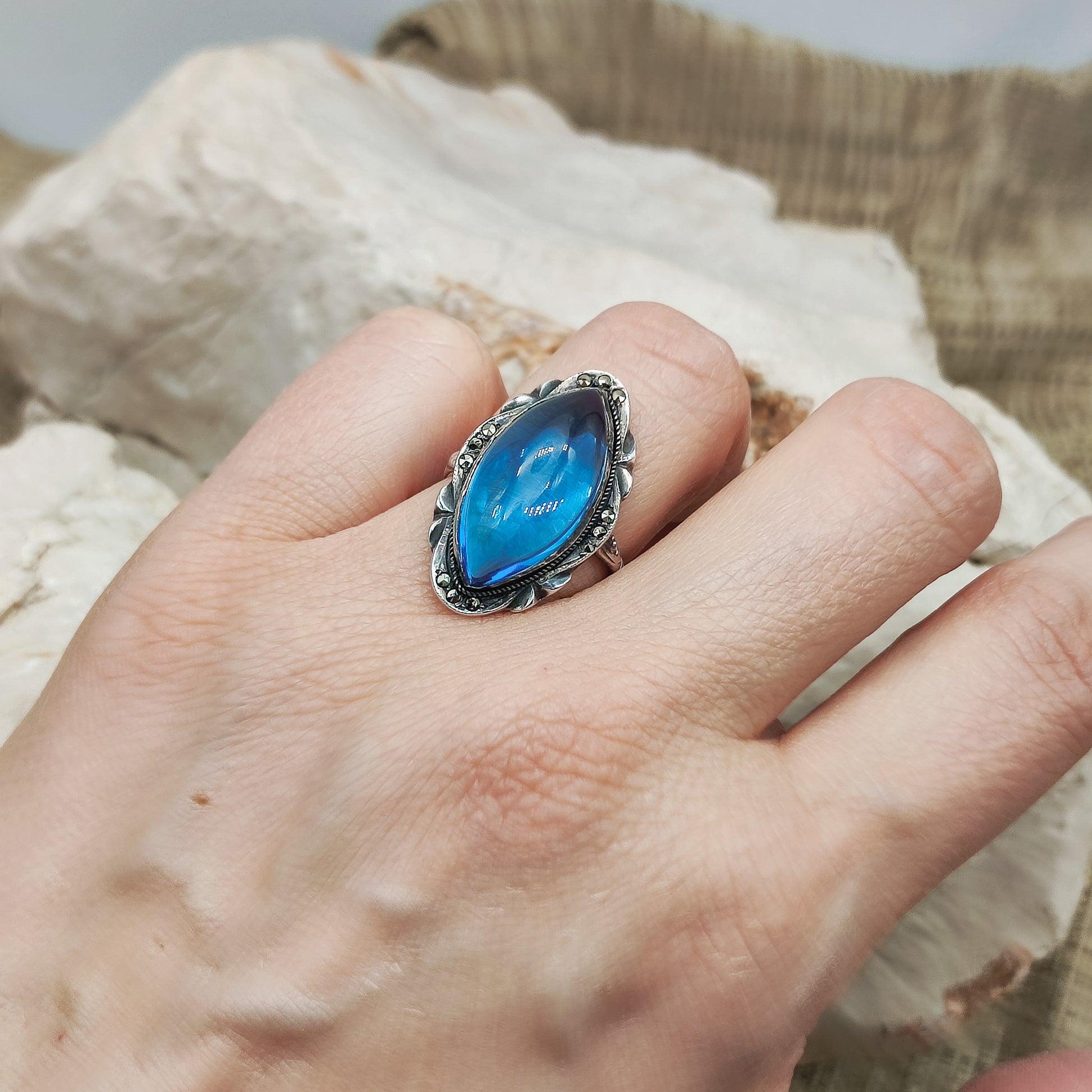 Mid Century Blue Spinel Ring 