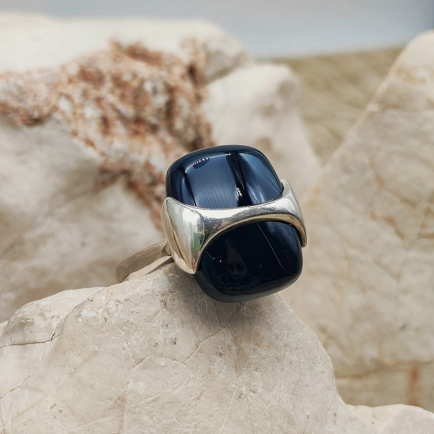 vintage zilveren ring zwarte onyx bovenaanzicht