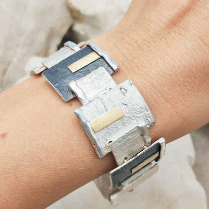 Handmade bracelet by Audar in silver with 24K gold details