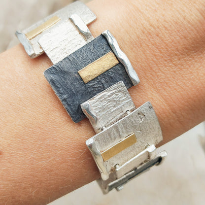 Handmade bracelet by Audar in silver with 24K gold details