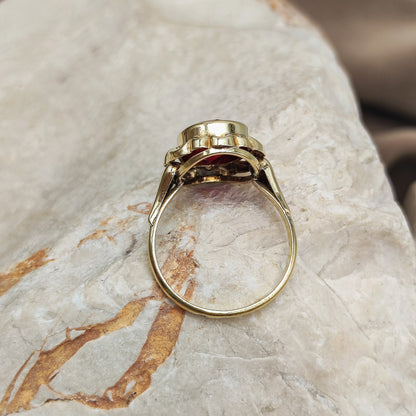 Vintage Ruby ring in 14K gold