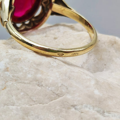 Vintage Ruby ring in 14K gold