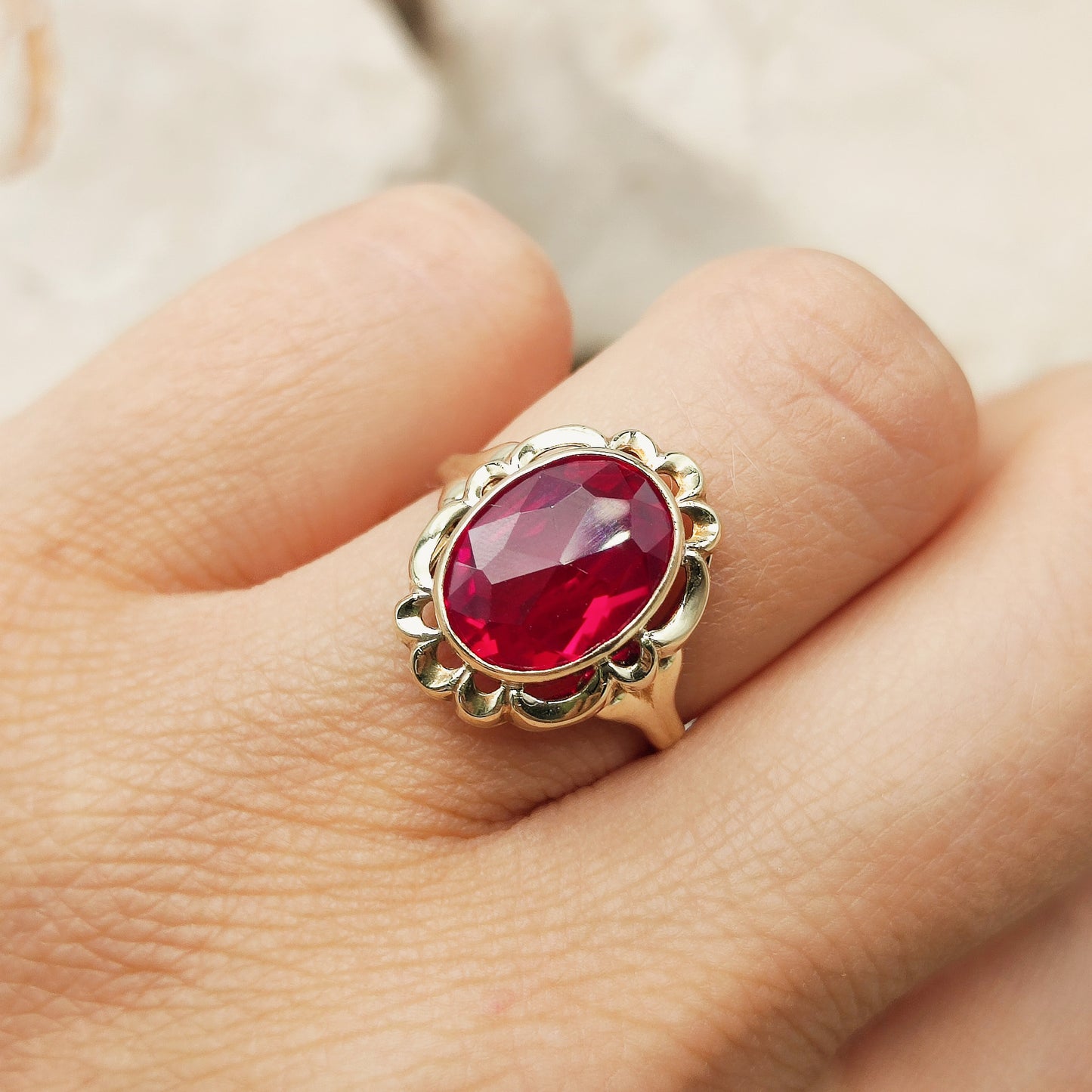 Vintage Ruby ring in 14K gold