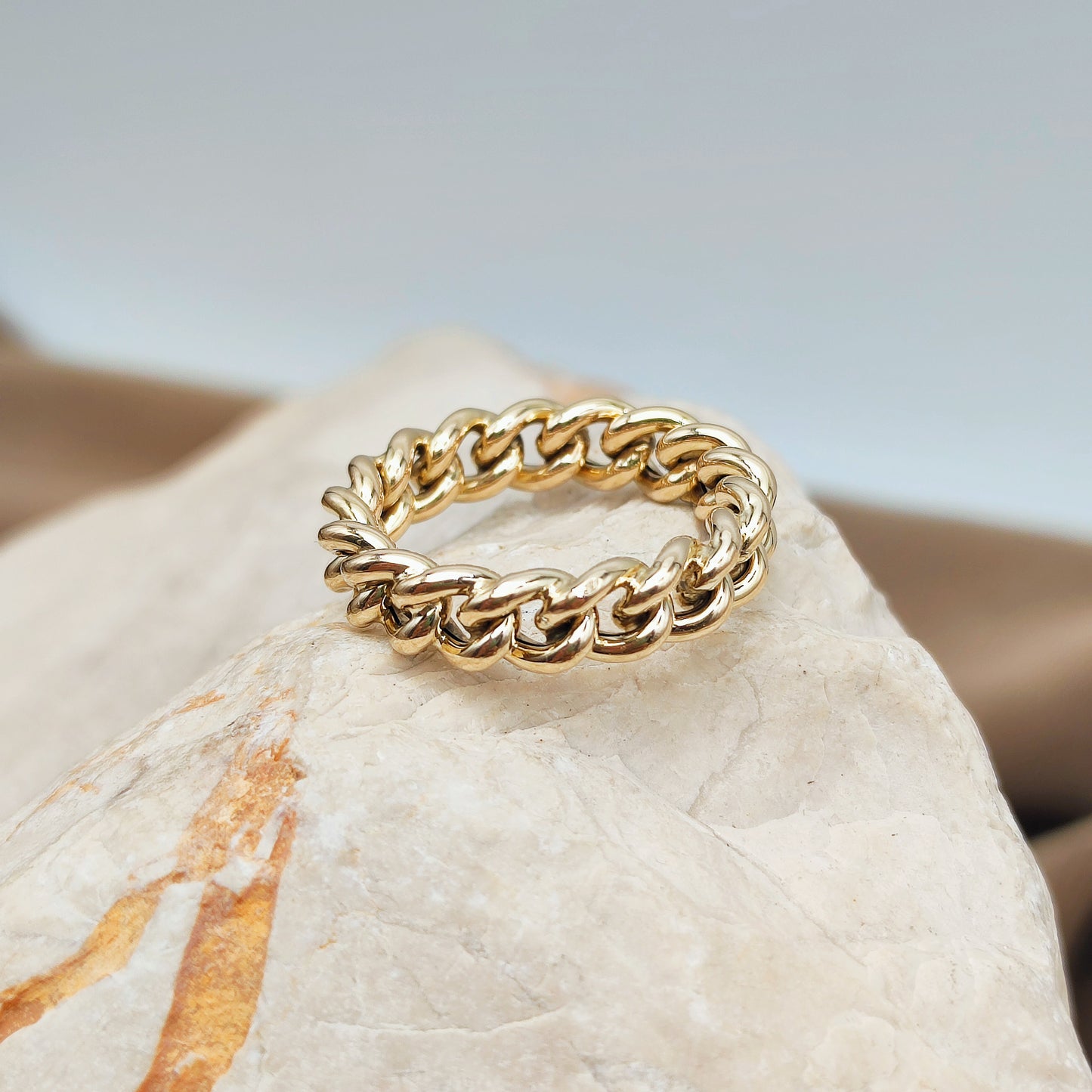 Vintage Woven ring in 9K gold