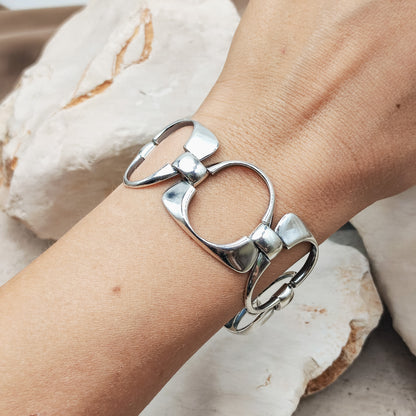 Silver Modernist link bracelet by Ottaviani