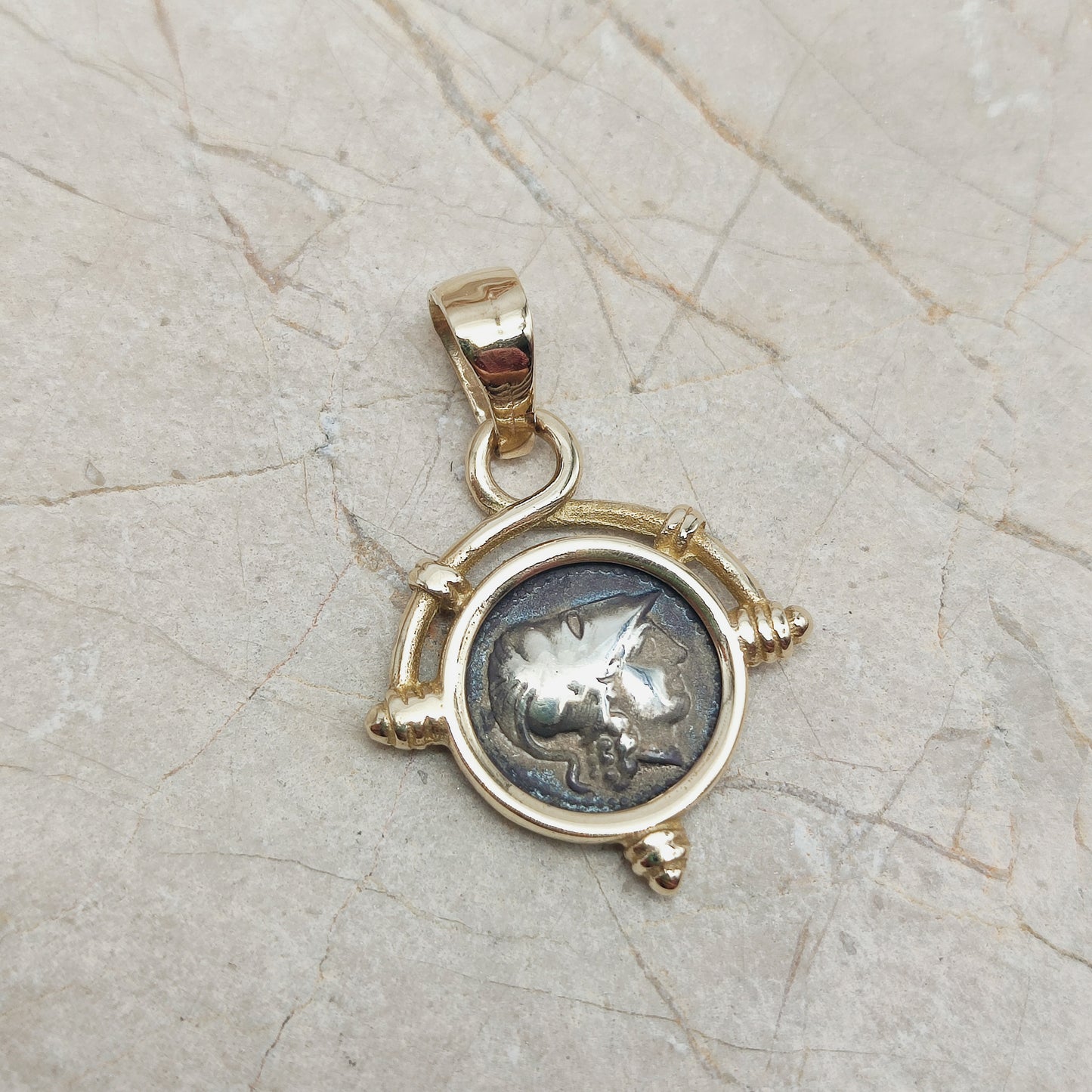 Coin Charm in 8K gold
