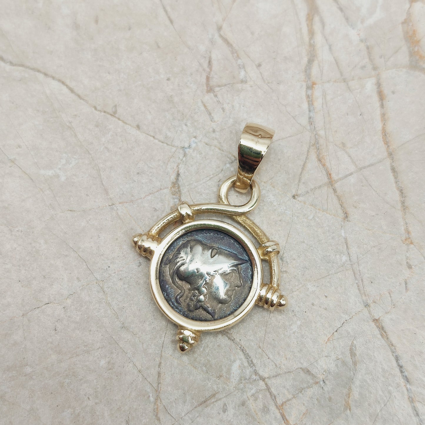 Coin Charm in 8K gold