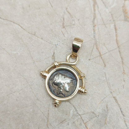 Coin Charm in 8K gold