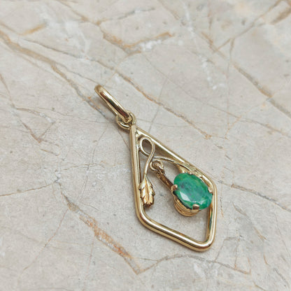 Emerald Art Nouveau Pendant in 18K gold