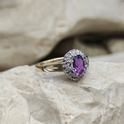 Vintage Amethyst and diamond ring in 9K gold