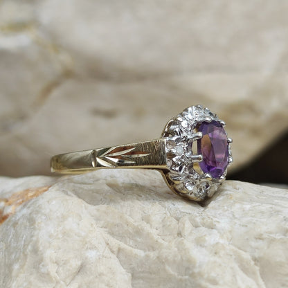 Vintage Amethyst and diamond ring in 9K gold