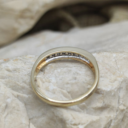 Vintage Diamond ring in 9K gold