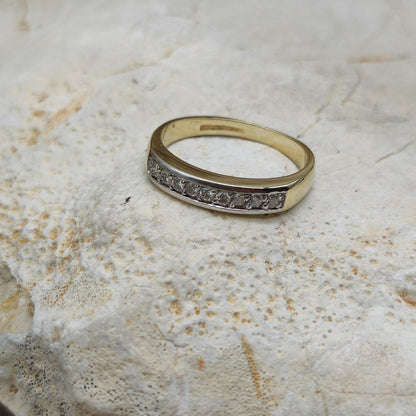 Vintage Diamond ring in 9K gold
