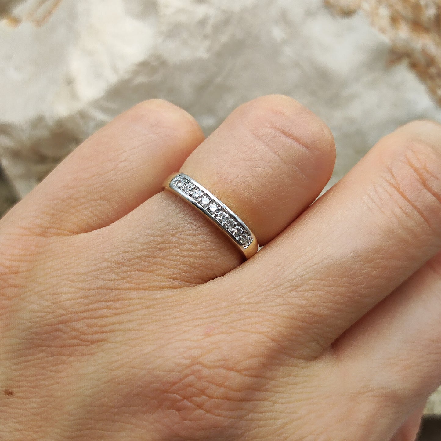 Vintage Diamond ring in 9K gold