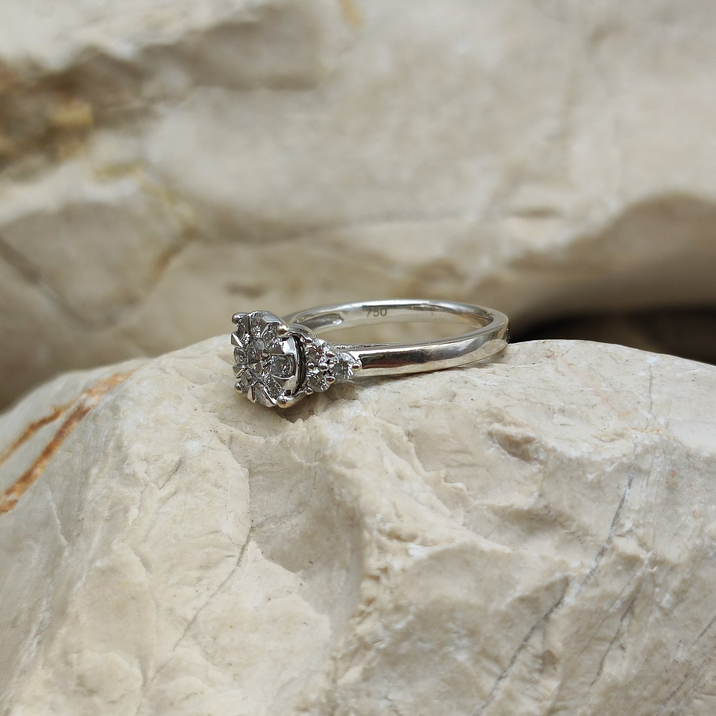 Vintage 0.50ct Diamond ring in 18K gold