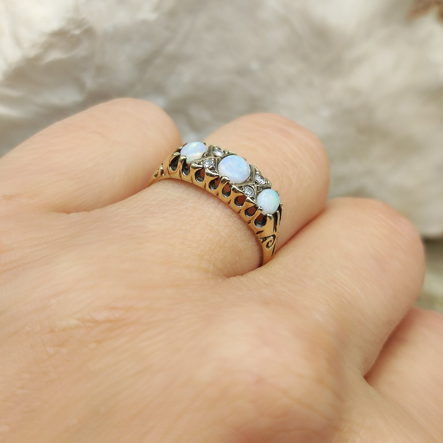 Vintage Opal and Diamond ring in 9K gold