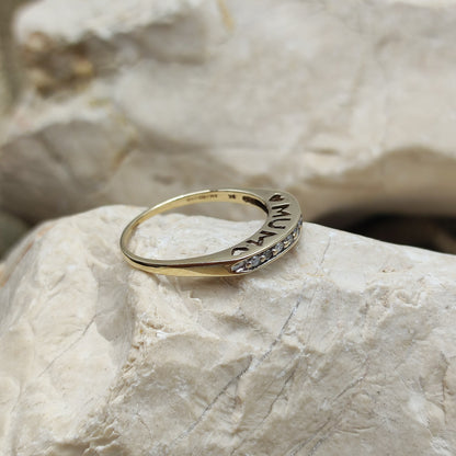 Vintage Diamond MUM ring in 9K gold