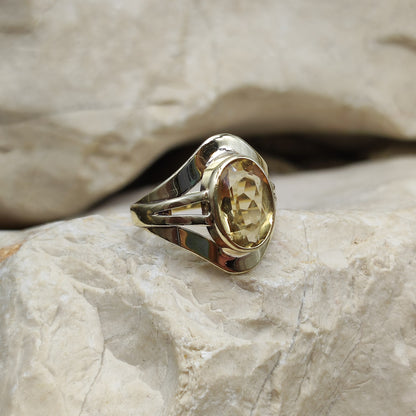 Vintage ring with Citrine in 8K gold