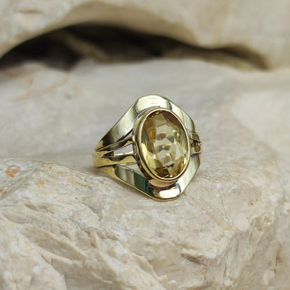 Vintage ring with Citrine in 8K gold
