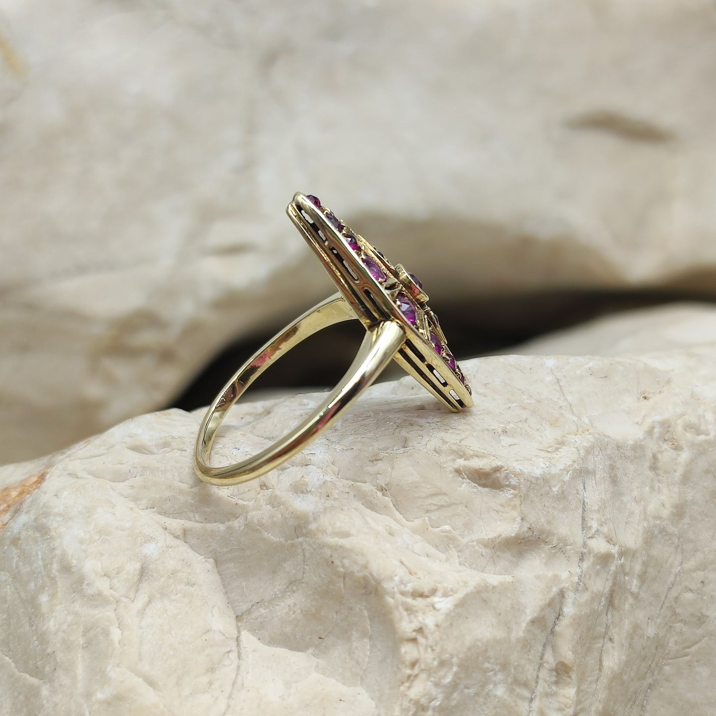 Vintage Ruby Navette ring in 14K gold