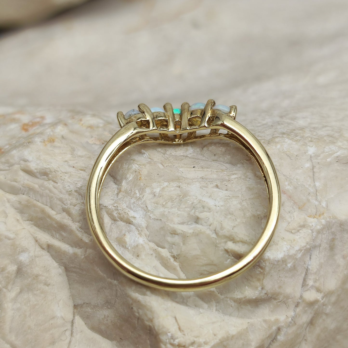 Vintage Opal wishbone ring in 9K gold