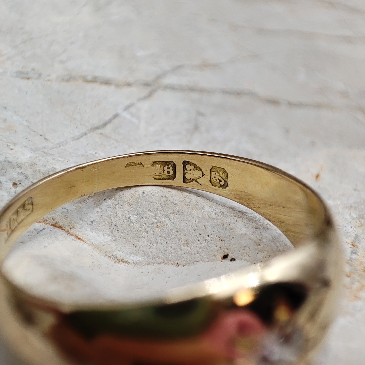 Antique Starburst 0.15ct Old European cut Diamond ring in 18K gold