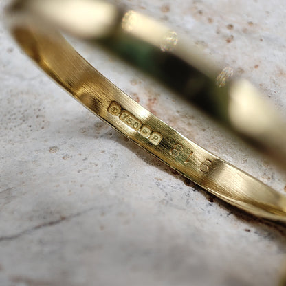 Vintage Spinel and Diamond ring in 18K gold