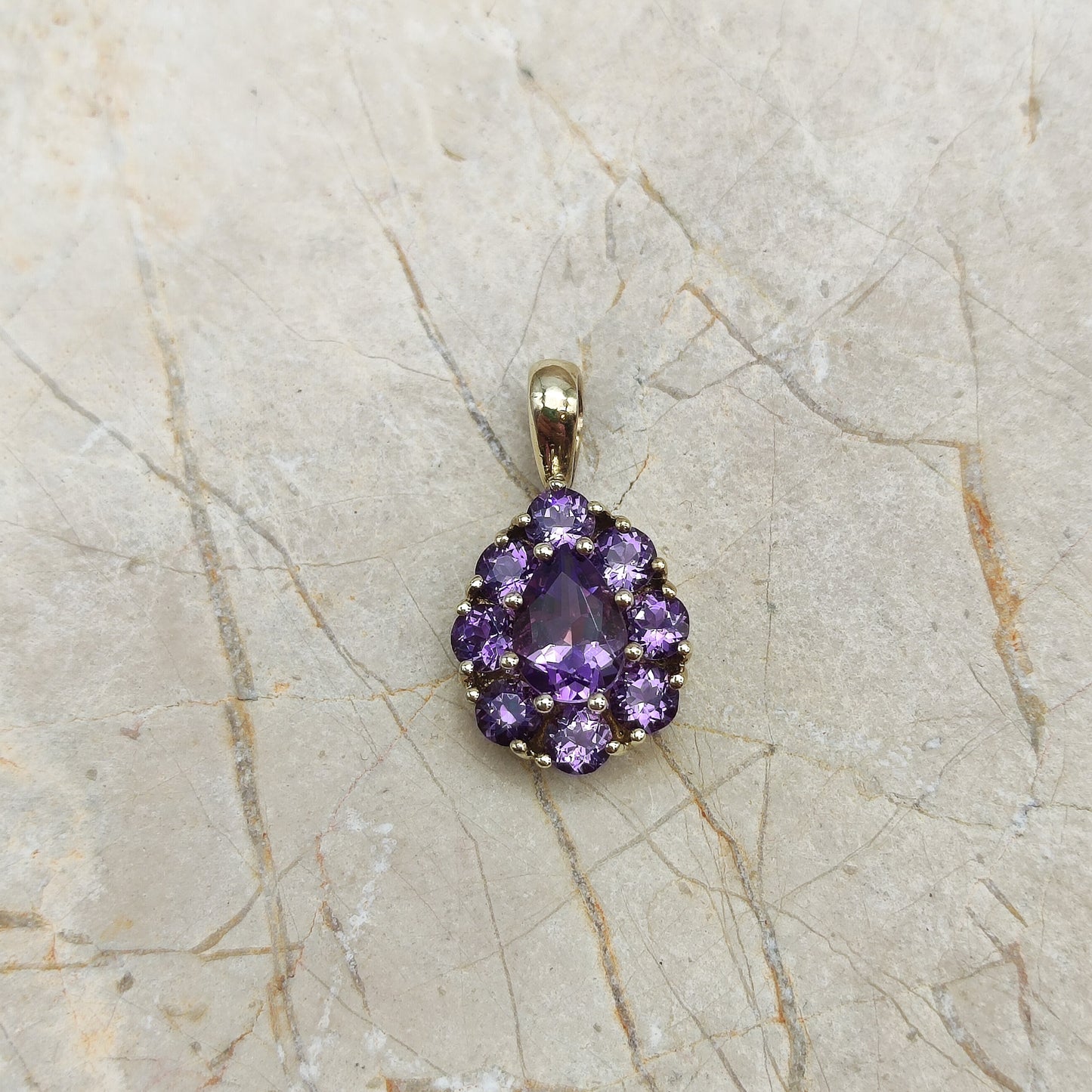 Amethyst Drop Pendant in 8K gold