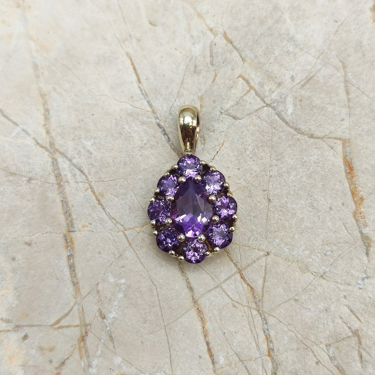 Amethyst Drop Pendant in 8K gold