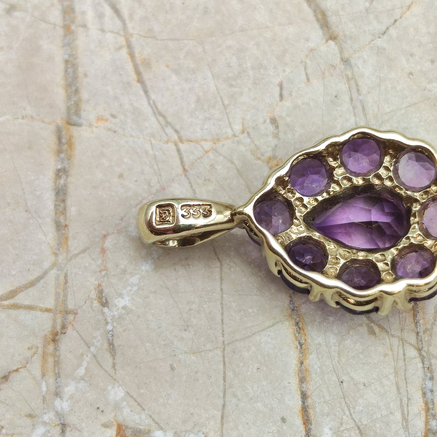 Amethyst Drop Pendant in 8K gold