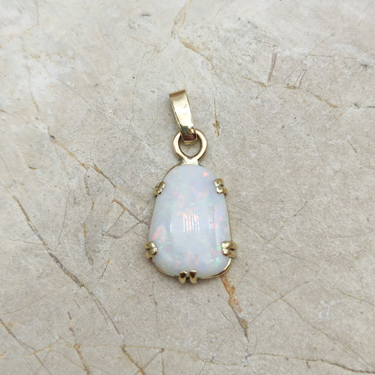Opal Pendant in 9K gold