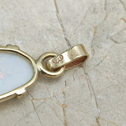 Opal Pendant in 9K gold