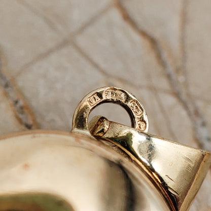 Flower Photo Locket in 9K gold