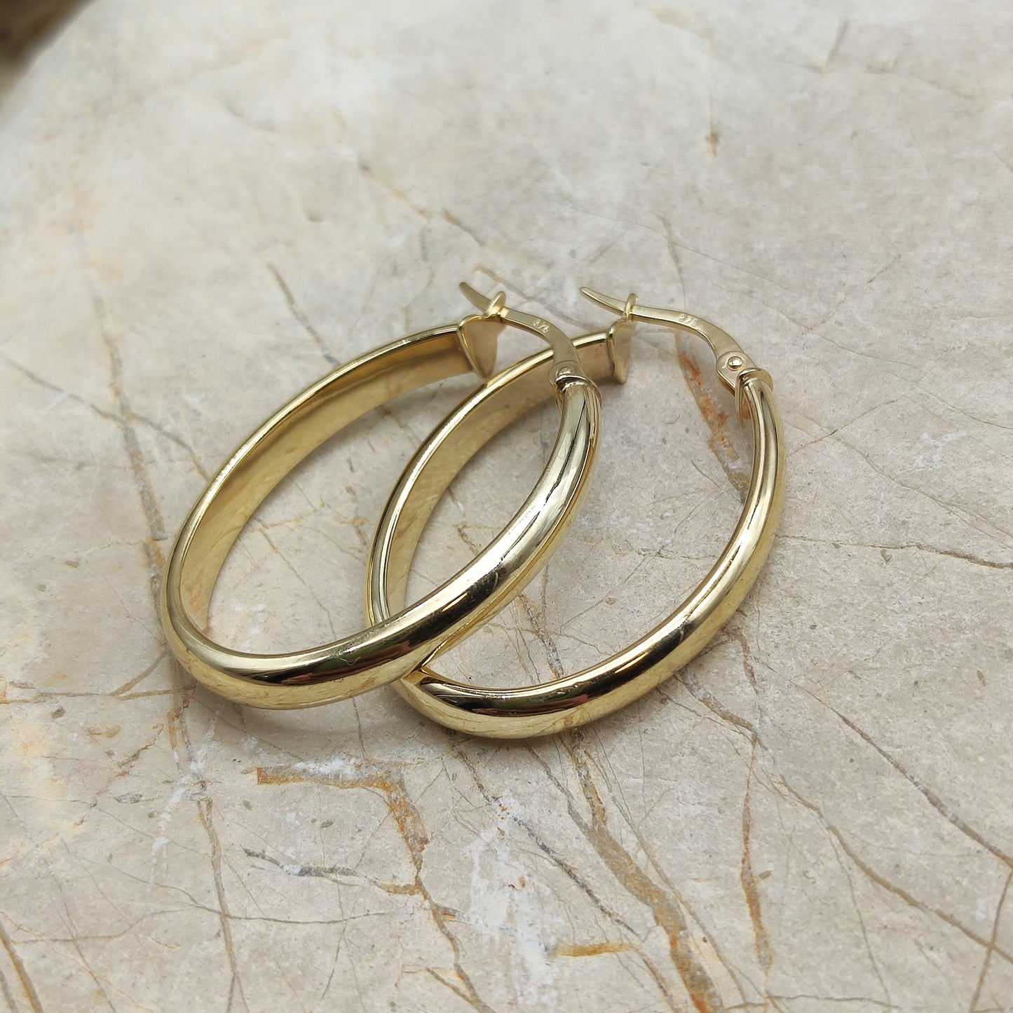 Large Oval Earrings in 9K gold