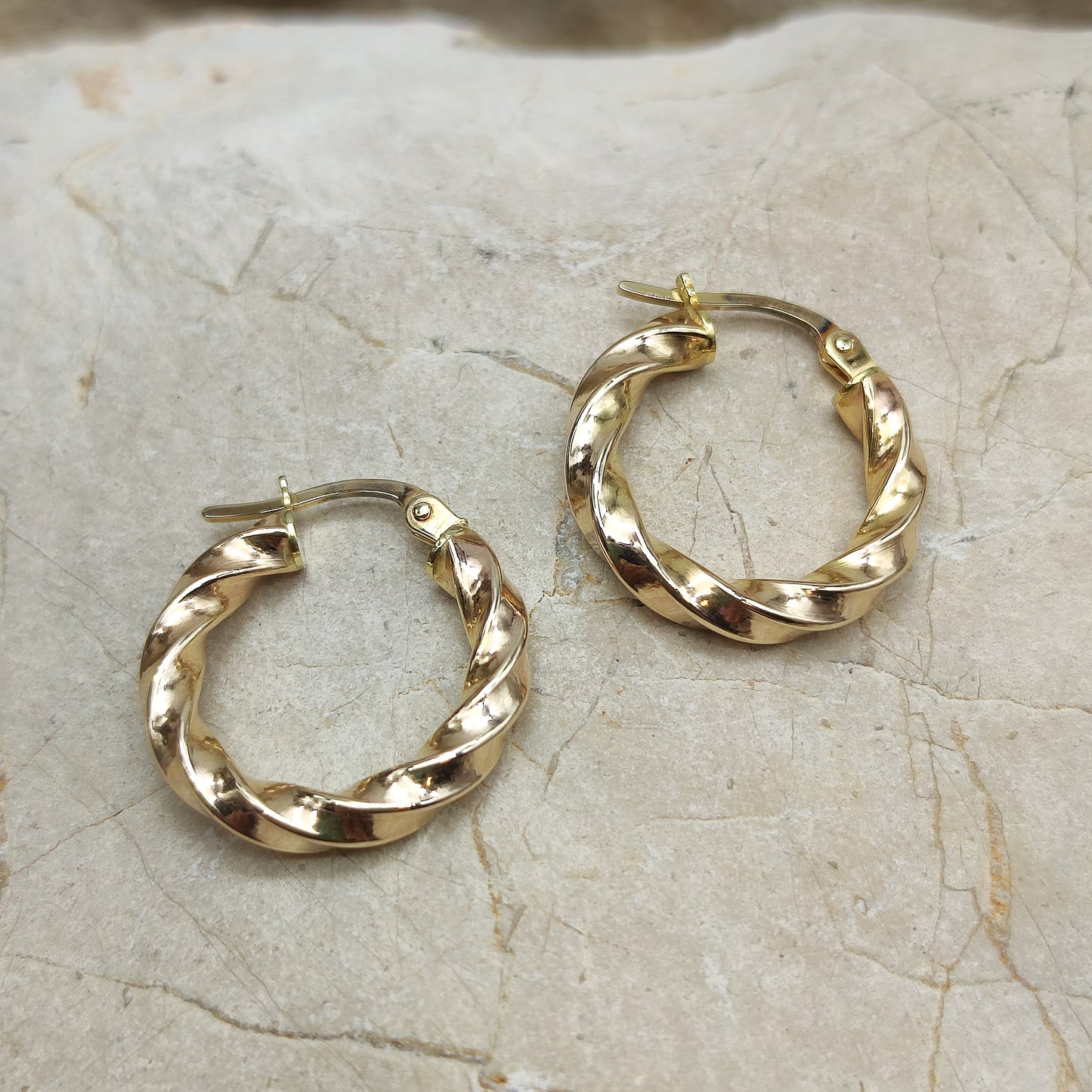 Twisted Hoop Earrings in 9K gold